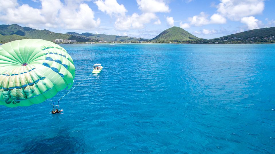 Oahu: Parasail on Maunalua Bay with Diamond Head Views - Strapped In, Lift Off, and the Captain Dunk Moment