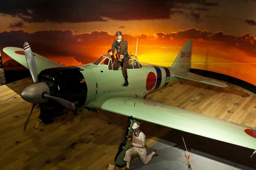 Oahu: Pearl Harbor Aviation Museum Entry Ticket - Hangar 79 and the Shealy Restoration Shop: planes across wars and the beauty of in-progress history