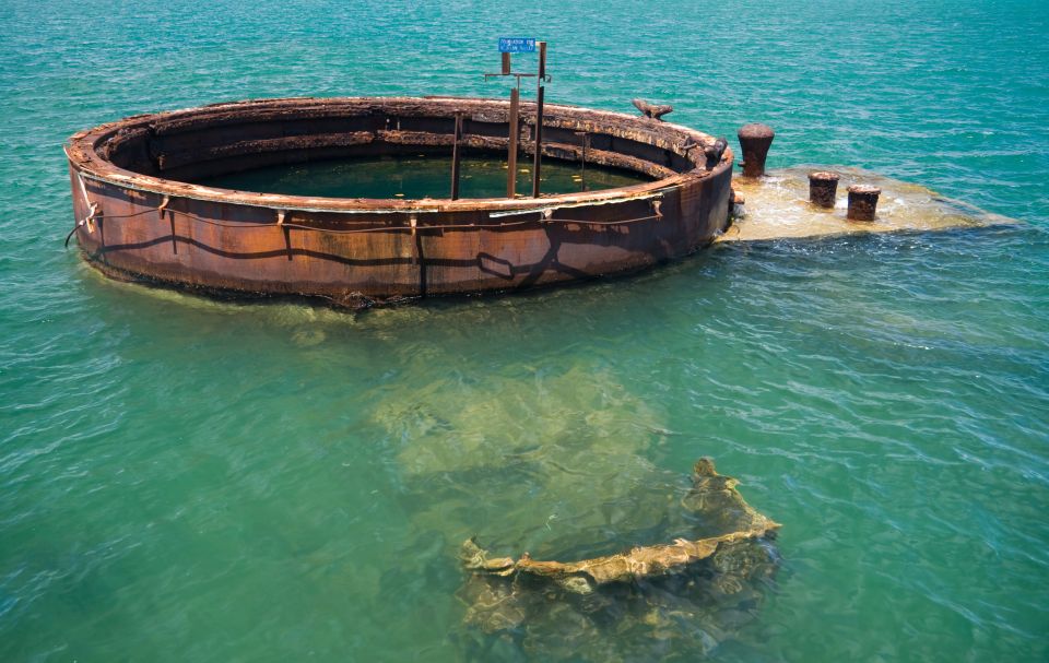 Oahu: Pearl Harbor, USS Arizona, Might Mo, & Honolulu Tour - From Waikiki pickup to Pearl Harbor: the “start on easy mode” part