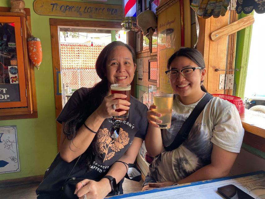 Oahu: Sips & Secrets of Hawaii Pub Crawl - Finding Your Guide at Fort DeRussy Without Stress