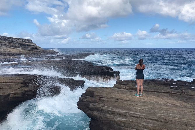 Oahu Sunrise Tour From Waikiki - Tripod inclusion: why that’s more than a convenience