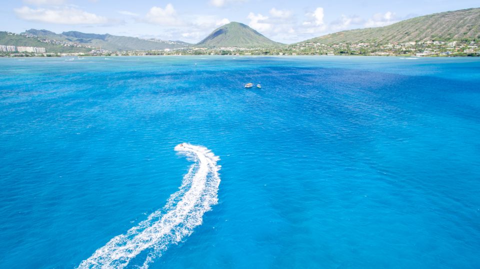 Oahu: Tandem Jet Ski Adventure on Maunalua Bay - Tandem Riding on a Modern WaveRunner: How the Ride Works