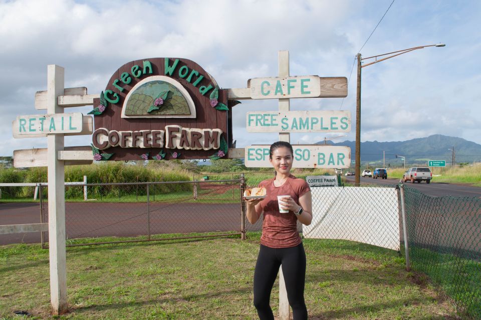 Oahu: Valley of Waimea Falls Swim & Hike with Lunch & Dole - The Waimea Valley hike: easy distance, lots to notice