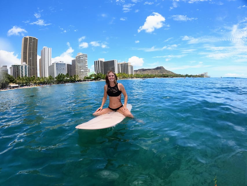 Oahu: Waikiki Beginner Private Surf Lesson- Female Guide - Meeting at Duke Kahanamoku’s Statue and Getting Ready