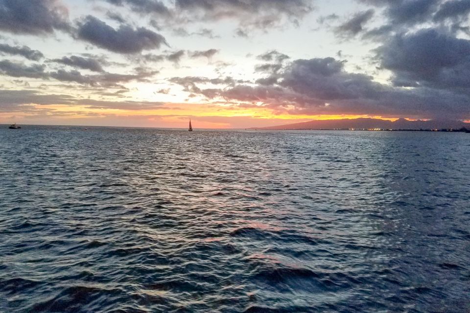 Oahu: Waikiki BYOB Friday Night Fireworks Cruise - Price and value: is $138 reasonable for 2 hours?