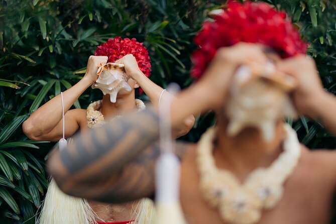 Paina Waikiki Luau at Waikiki Beach Marriott - Paina Waikiki Luau at the Waikiki Beach Marriott: Your 3-hour evening in one plan
