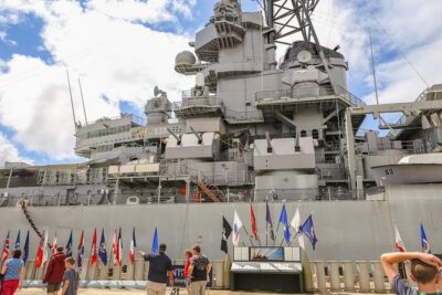 Pearl Harbor: Arizona & Missouri Battleship Tour From Maui, Big Island & Kauai - USS Arizona Memorial: The Boat Ride Adds Real Perspective