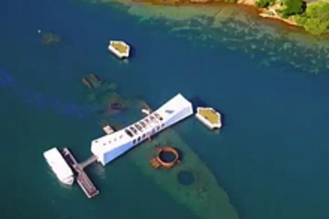 Pearl Harbor Arizona tour from HNL Airport - Starting from Daniel K. Inouye International Airport (HNL) without stress