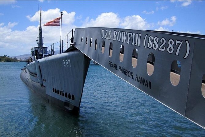 Pearl Harbor Tour with USS Arizona & Missouri Battleship - USS Missouri Memorial (the Mighty Mo): surrender documents and shipboard life