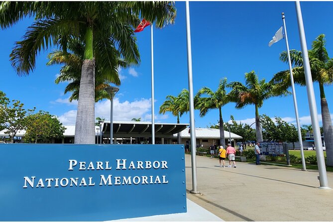 Premier Pearl Harbor and Hawaii Kingdom History Tour - A fast way to see Pearl Harbor and Hawaiʻi’s kingdom-era landmarks