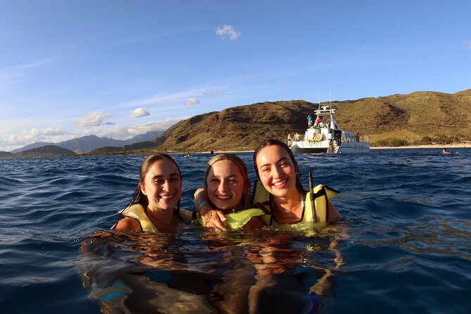 Premium Snorkel Sunset Cruise with Whale and Dolphin Watch - After-snorkel comfort: freshwater showers and changing rooms