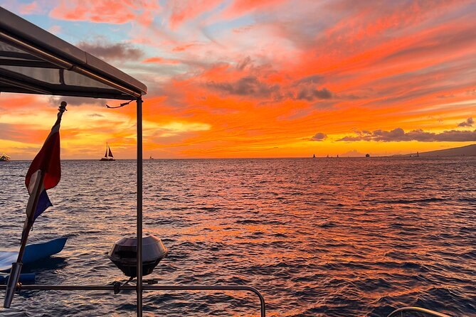 Private Catamaran Sunset Sail in Waikiki - Sunset Cruise Time: From Swimming Anchorage to Sky Glow