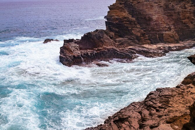 Private Half-Day Circle Island Highlights Tour in Oahu - Stop 3: Nu’uanu Pali for the story behind the viewpoint