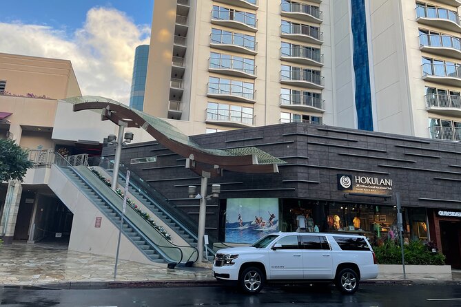 Private Luxury Escalade Transfer: HNL Airport & Cruise Ports - Arriving at HNL: Baggage Claim Pickup That Stops the Running Around