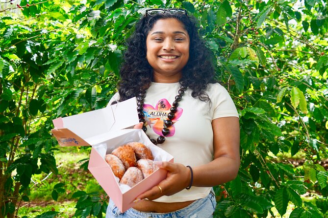 Private Oahu Island Adventure Customizable Tours - Waialua Estate Coffee and Chocolate: tasting Hawaii-made flavors
