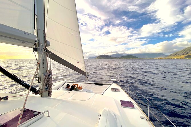 Private Oahu Sunset Charter with Tasting and Drinks - Boarding at Ko Olina Marina: What the yacht setup means for your evening