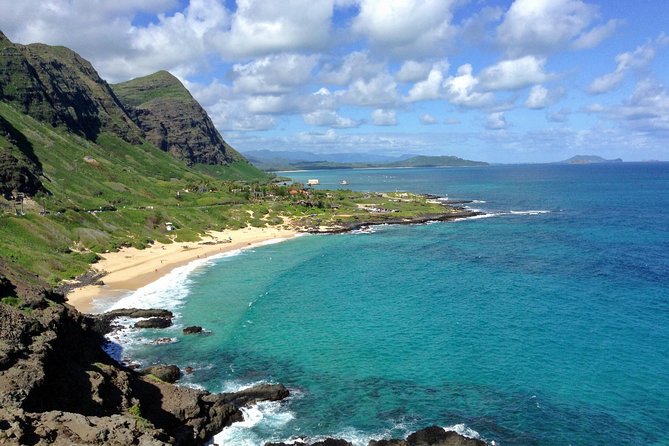 Private Oahu Van Tour - Why a Private Van Works on Oahu’s Long Drives