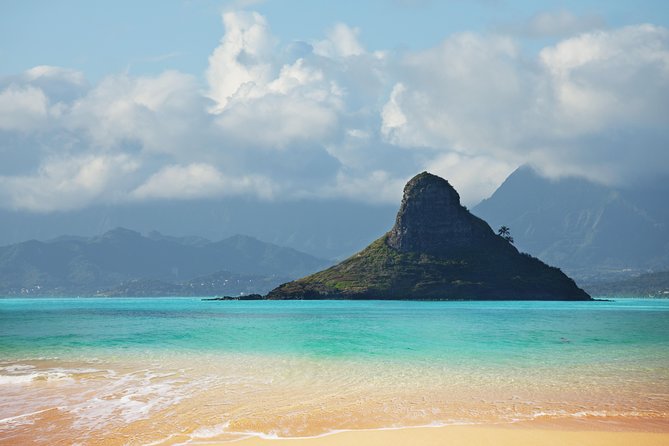 Private Pearl Harbor and Scenic Oahu Tour - Lunch in Kailua and the Pali Lookout ending