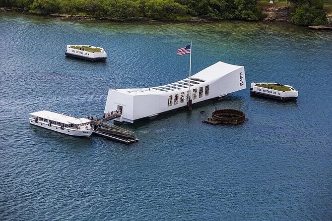Private Pearl Harbor USS Arizona Memorial - Pickup and timing that reduce stress on Oahu