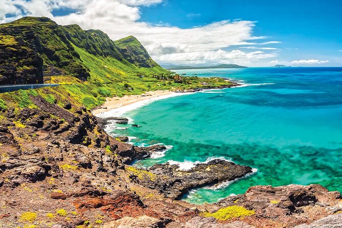 PRIVATE Premium Circle Island Tour (12 Stops) - Stop 3: Makapu‘U Point for Classic Oahu Lookouts (and Whale Chance)