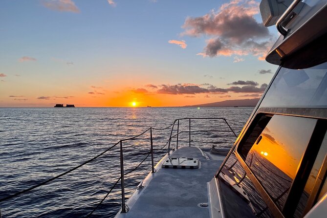 Private Sunset Catamaran Cruise in Waikiki - Cruising up Waikiki and out toward Diamond Head