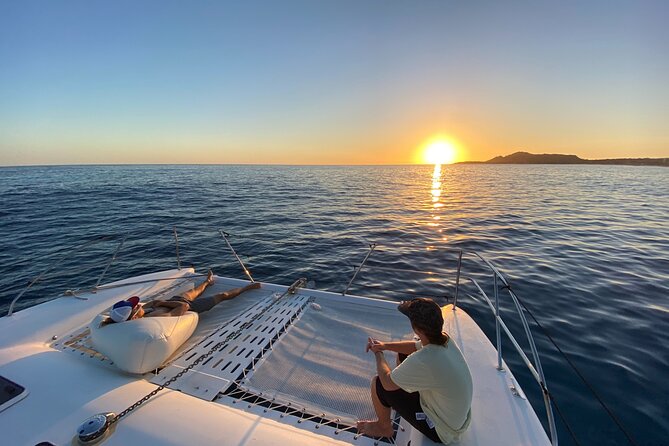 Private Sunset Catamaran Cruise in Waikiki - Price and value: when $699 per group is a smart deal