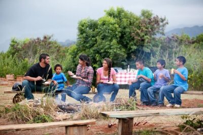 Private Sunset Dinner Horseback Ride - Riding the trail: horses, pacing, and guide stories that make it feel local
