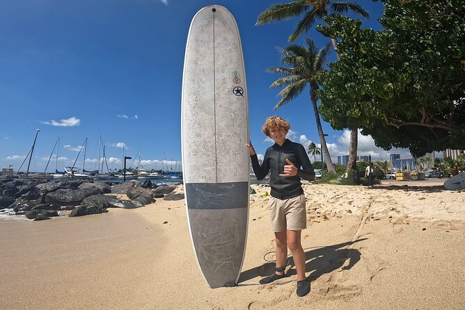 Private Surf Lesson 100% support any level 90mins is perfect time - Who should book this private surf lesson (and who shouldn’t)