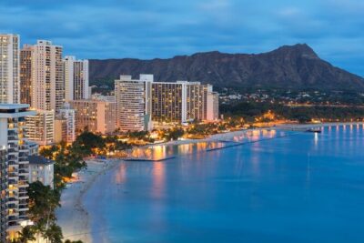 Private Transfer: Honolulu Airport HNL to Honolulu in Sedan Car - The Meet-and-Greet System at Honolulu Intl Airport (HNL)