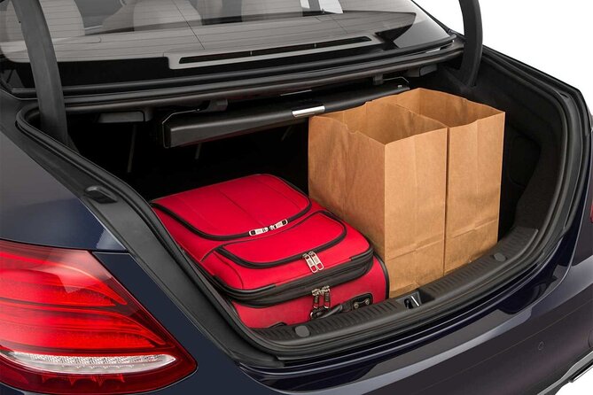 Private Transfer Honolulu Airport HNL to Waikiki by Sedan - What You’re Really Buying: Stress-Free HNL to Waikiki Arrival