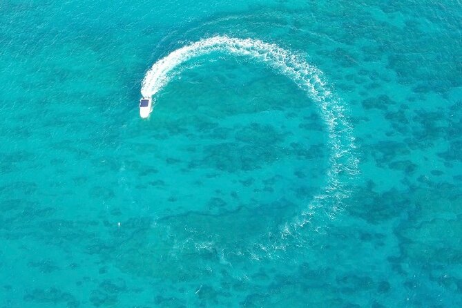 Private Waikiki Boat Charter – Create Your Own Ocean Experience - Your 2-hour route: Diamond Head water time and Waikiki views