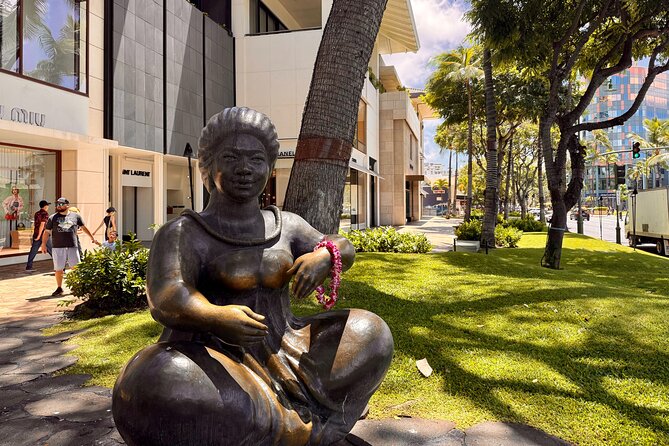 Private Walking Food Tour in Honolulu With Secret Food Tours - Quick weather reality check