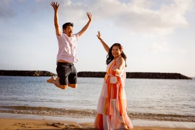 Professional Photo Shoot: Hire a Photographer in Honolulu - Choose Your Time Slot: 1, 2, 3, or 4 Hours (and Exact Photo Counts)
