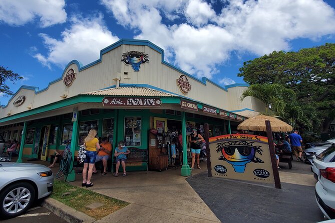 Round Trip North Shore Shuttle from Waikiki to Haleiwa Town / Haleiwa Harbor - Value for the Right Kind of Traveler