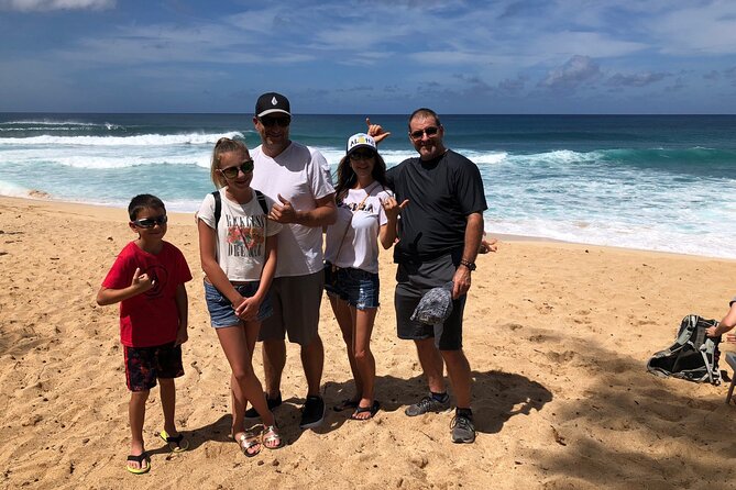 Skip the Crowds: Secret Oahu Half Circle Tour with a Local - Pickup, pacing, and group size: why it feels calmer than the big bus