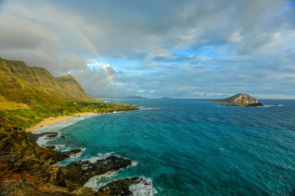 Small Group 3 Hour Honolulu Sunrise Tour with Malasadas - Small Group (7 People) Vibe: Easygoing, Not Chaotic