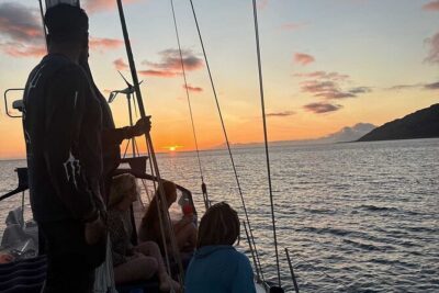 Small Group Waikiki Sunset Sailing Tour - The 2-hour flow: how the evening is paced