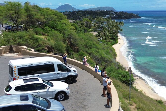 Stunning Views of Oahu! Half-Day to North shore on a Scenic Tour - Haleʻiwa: The North Shore Town Pause