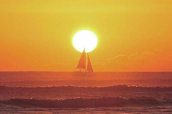 Sunset sail Aboard Manakai Catamaran - Who This Sail Fits Best (And Who Might Want a Different Plan)