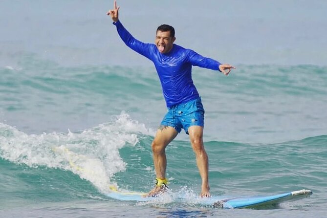 Surf lessons for beginners in Waikiki - Included Gear, Setup Style, and What You’ll Still Need