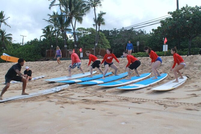 Surf Lessons on the North Shore Great for Families and all Ages - Haleiwa on Oahu: why this is a smart place for your first surf lesson