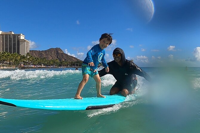 Surfing Lessons in Waikiki - Surfboards included, water not: gear and small prep that matter