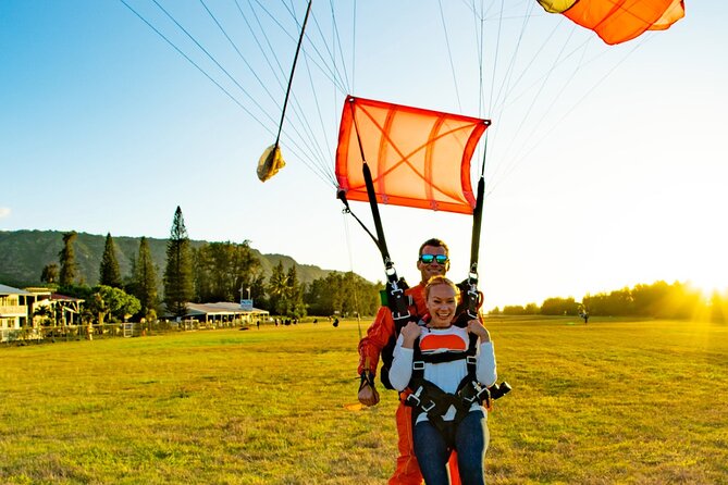Tandem Skydiving with GoJump in Hawaii - Canopy time over Oahu: the view you’ll want to replay