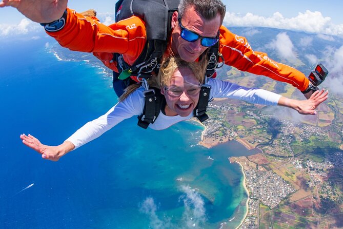 Tandem Skydiving with GoJump in Hawaii - Weather, airspace, and why delays are part of the deal