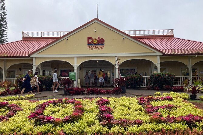 "The Dole Plantation" & "North Shore" Private Limousine VIP Tour! - North Shore Macadamia Nut Company: the quick tasting stop you’ll actually use