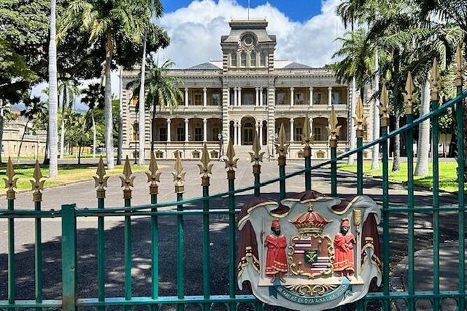Through A Glass Darkly The Strange and Tragic History Of Honolulu - Key highlights you should know