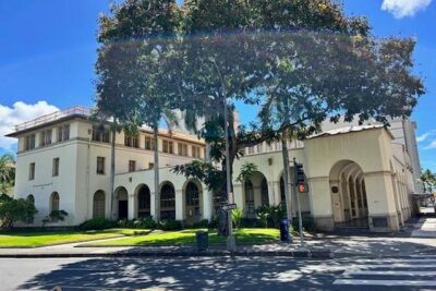 Through A Glass Darkly The Strange and Tragic History Of Honolulu - Iolani Palace, then Washington Place: the monarchy under pressure