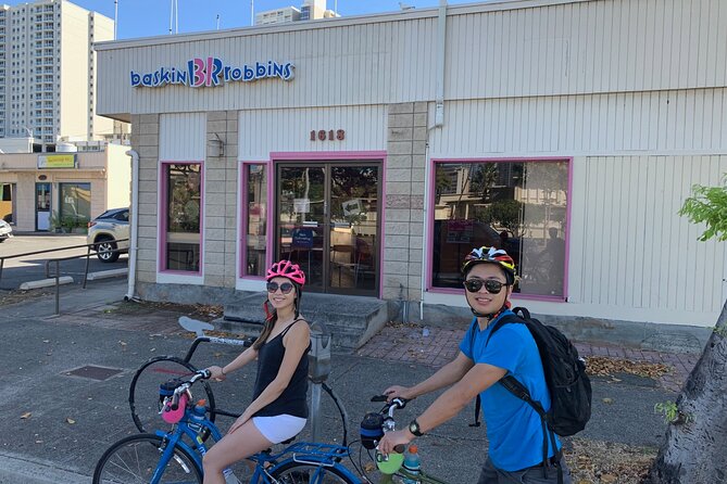 "Tour de Honolulu" Foodie Bike Tour - How the Tour de Honolulu bike-food format actually works