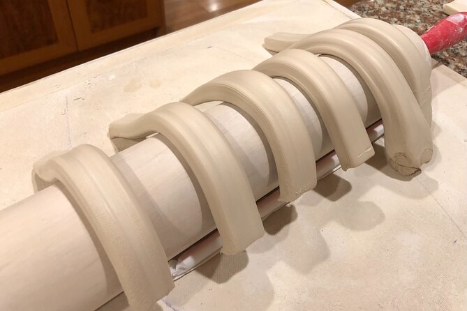 Two-hours handmade ceramic class, make your own souvenir Honolulu - Where it fits in a Honolulu itinerary (without stealing your whole day)