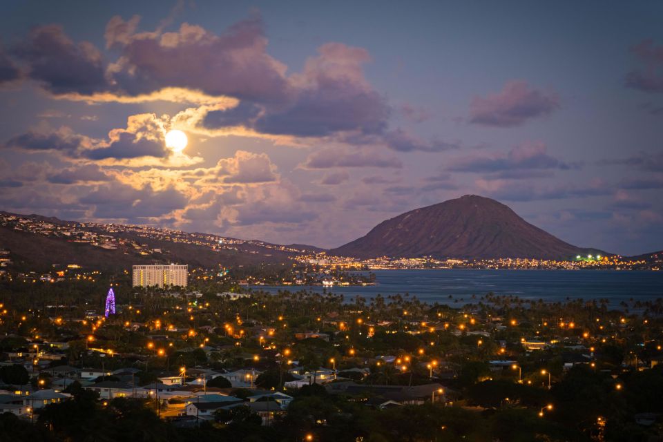 Unique Honolulu Sunset and Light Painting Tour - Sunset to Starlight: How the Route Really Works